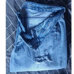AE Favorite Boyfriend Jean